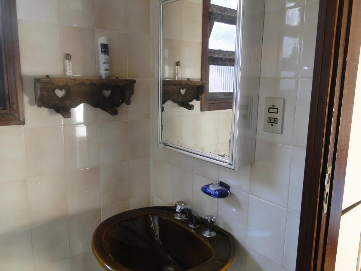 Casa Em Condominio Privado Кампус-ду-Жордау Экстерьер фото